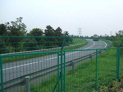 高速公路护栏网